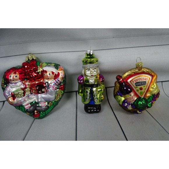 3 Glass Christmas Ornaments Kurt Adler Raggedy Ann & Andy Gift Basket Nutcracker